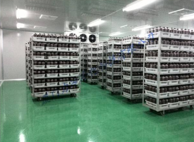 怎么解決冷庫(kù)運(yùn)行耗電大的問(wèn)題